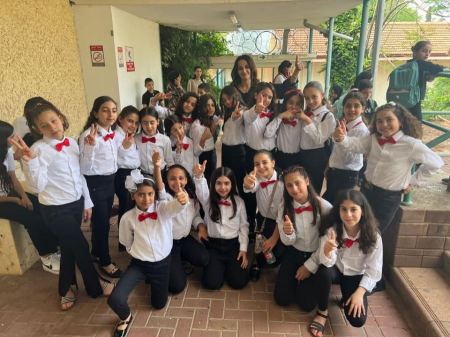 حنين مصاروة وفرقتها يتألقون بحفل المعهد العربي بيت بيرل 